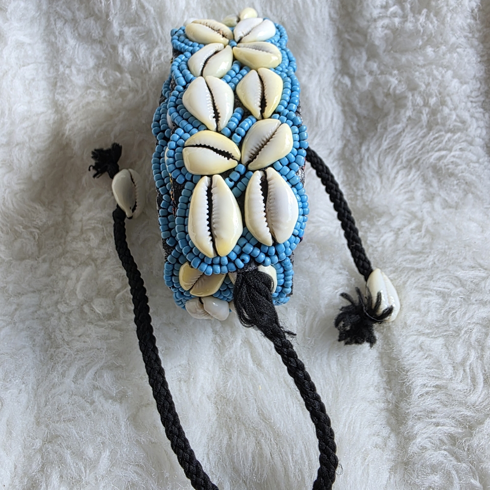 Vintage Handcrafted Blue Beaded Shell Belt